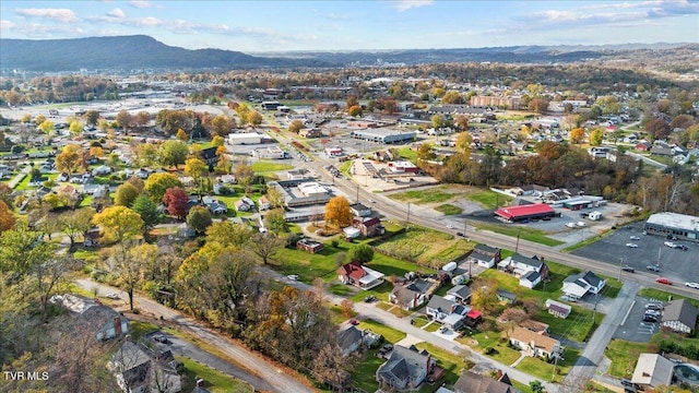 bird's eye view featuring a mountain view