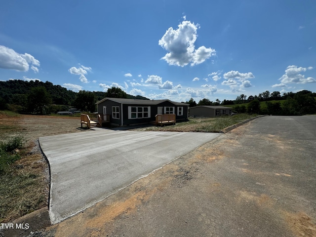 single story home with a deck