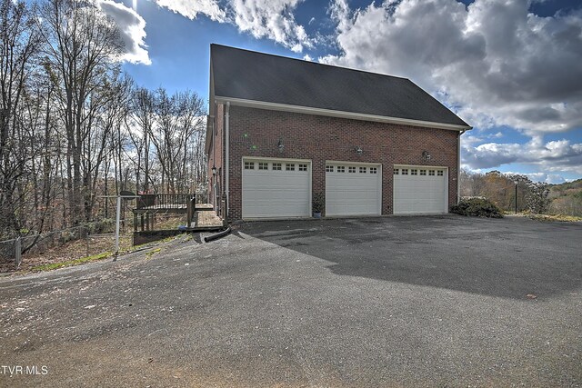 343 Barr Rd, Blountville, TN 37617 - photo 15