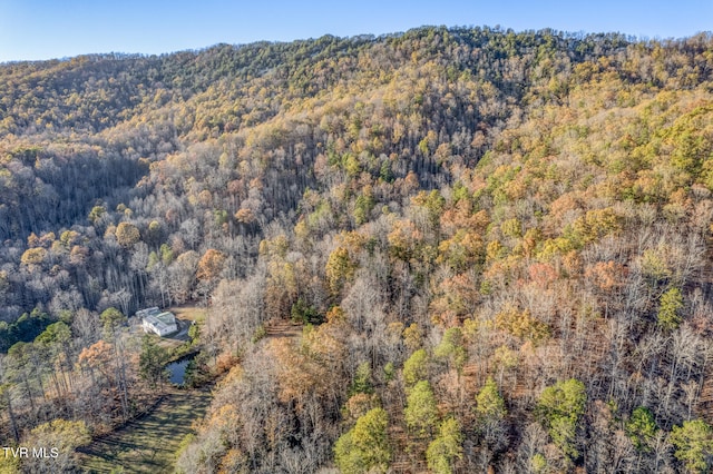 Listing photo 2 for 697 Fishers Creek Rd, Rogersville TN 37857