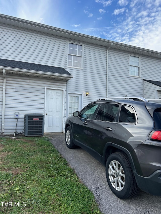 152 Gray Station Rd Unit 18, Gray, TN 37615 - view of property exterior with a cooling unit