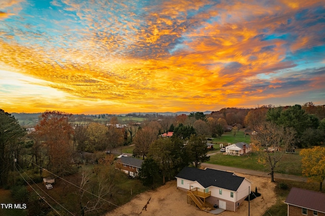 view of aerial view at dusk