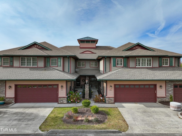 view of front of house featuring a garage