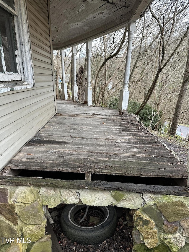 view of wooden deck