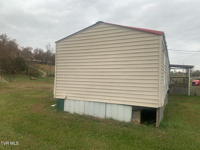 2260 Susong Memorial Rd, Greeneville, TN 37743 - view of side of property featuring a lawn and a deck