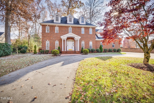 view of colonial inspired home