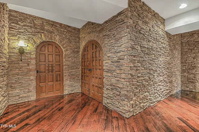 entryway featuring dark hardwood / wood-style flooring