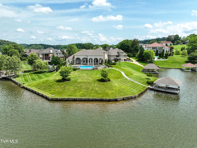 6 Edgewater Ct, Johnson City, TN 37615