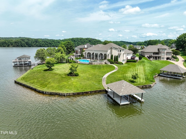 6 Edgewater Ct, Johnson City, TN 37615