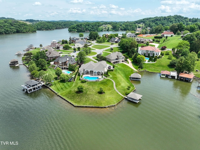 6 Edgewater Ct, Johnson City, TN 37615