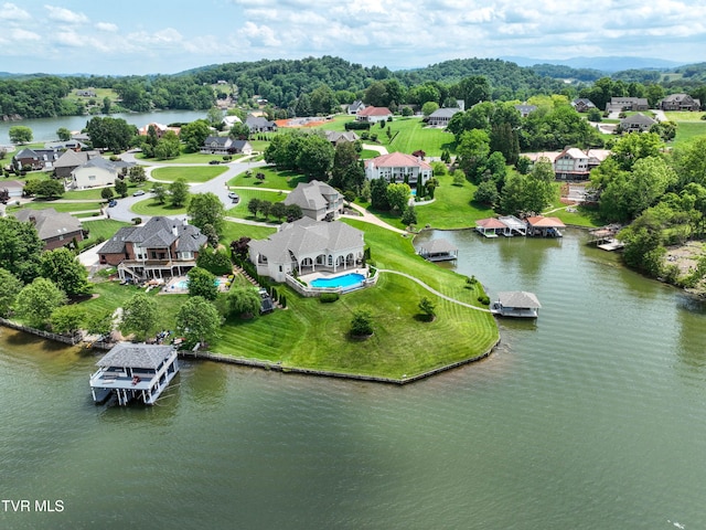 6 Edgewater Ct, Johnson City, TN 37615
