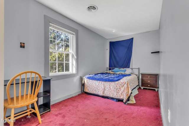 106 W Sycamore Ave, Big Stone Gap, VA 24219 - carpeted bedroom featuring baseboards