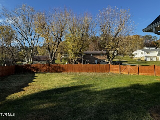 206 W Savanna Ct, Greeneville, TN 37743 - photo 11