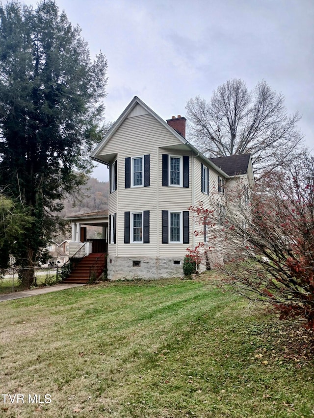 exterior space featuring a yard