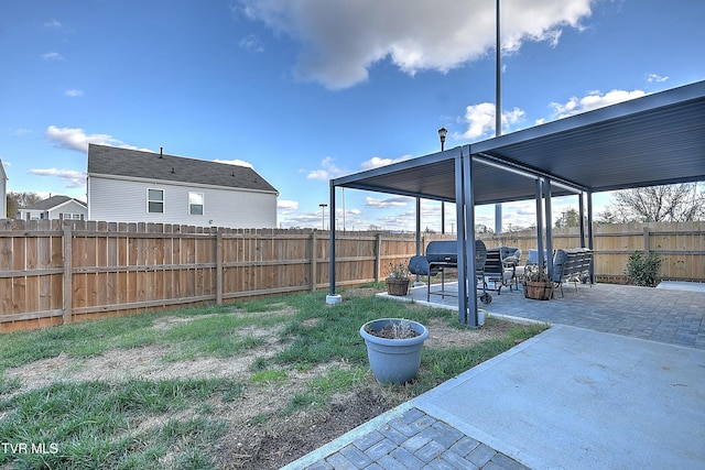 view of yard featuring a patio