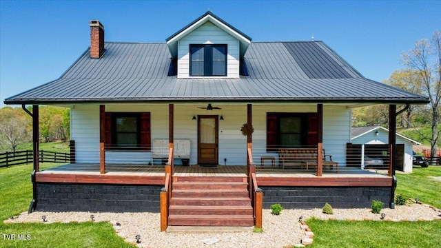 view of front of home with covered porch