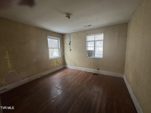 35352 Wilderness Rd, Jonesville, VA 24263 - photo 9