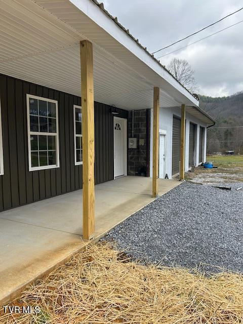 1453 Dry Creek Rd, Elizabethton, TN 37643 - photo 13