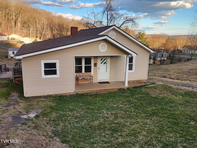 view of outdoor structure featuring a porch