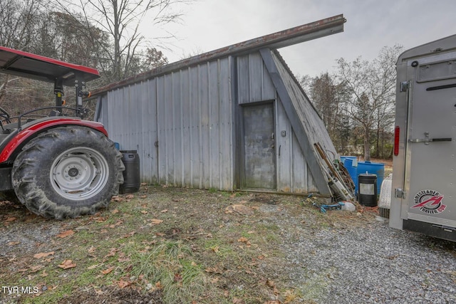 view of outbuilding