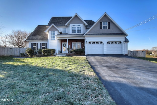 view of front facade with a front lawn