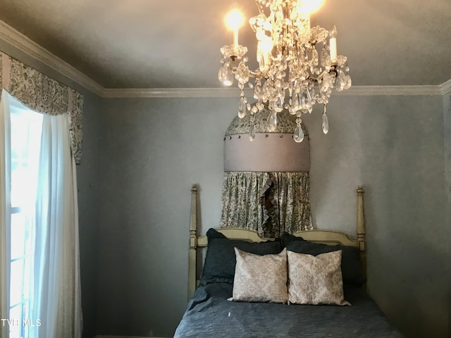 unfurnished bedroom with crown molding and a notable chandelier