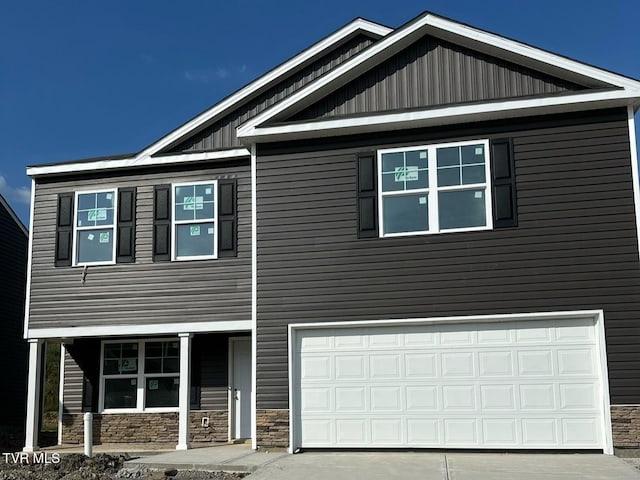 121 Crawford Cir, Bristol, TN 37618 - photo 1