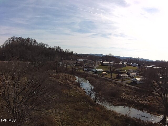 1004 S Wilcox Dr, Kingsport, TN 37660