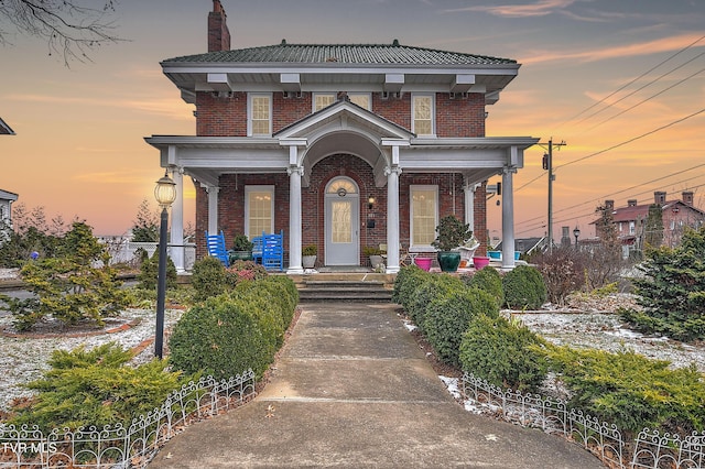 view of front facade with a porch