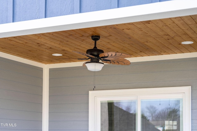 exterior details featuring ceiling fan