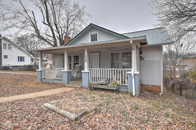 view of front of house with a porch