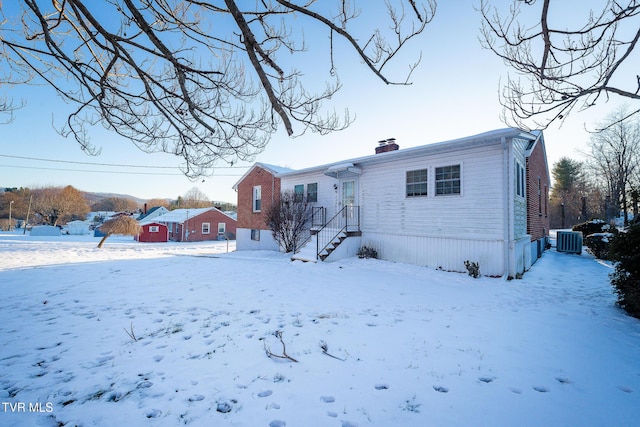 view of front of property featuring cooling unit