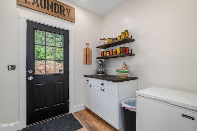 entryway featuring light wood-type flooring