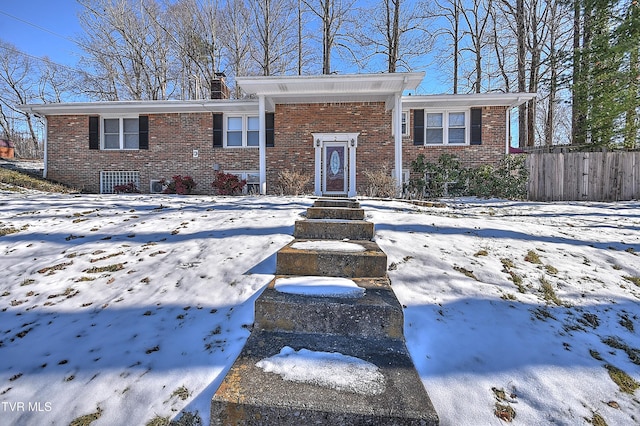 view of front of house