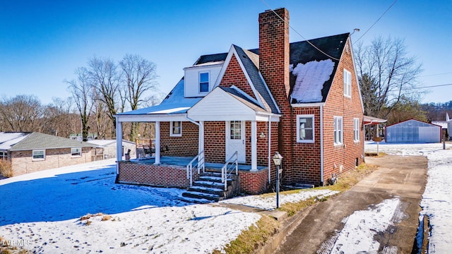 view of front of home