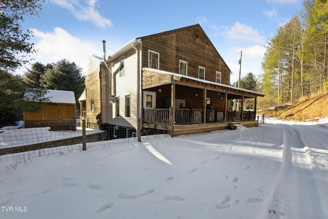 view of front of home with covered porch