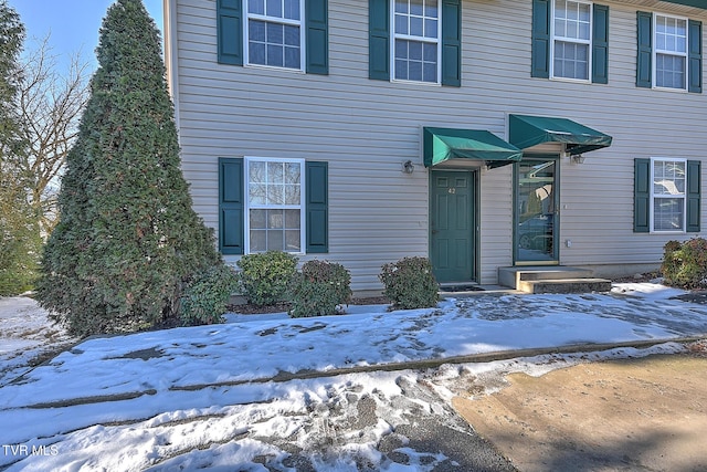 view of front of home