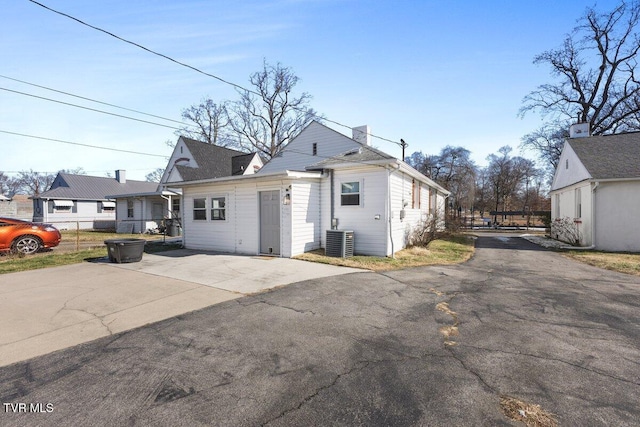 view of front of property featuring central AC