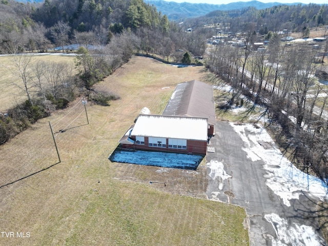 bird's eye view featuring a mountain view