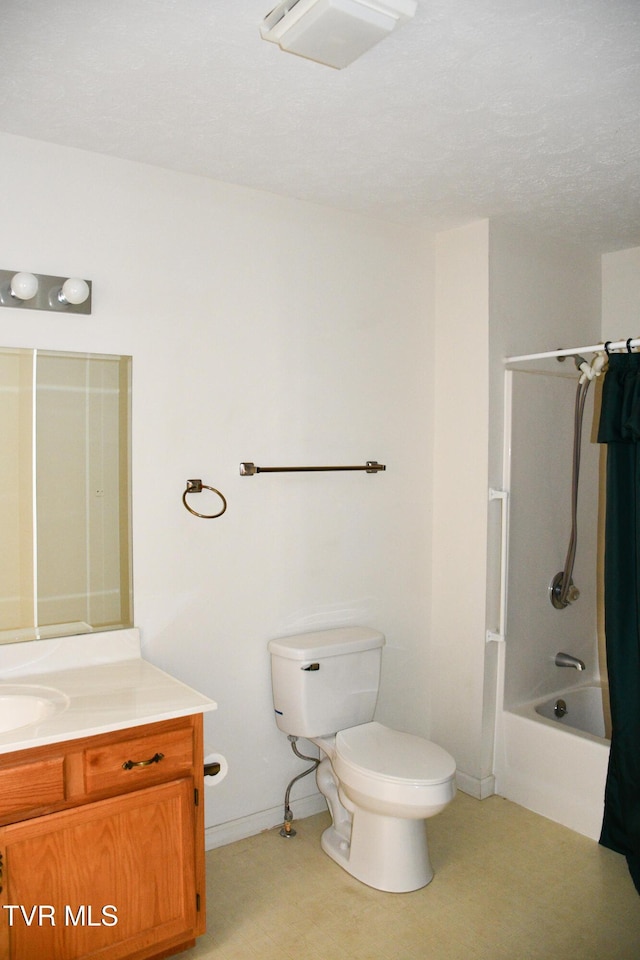 full bathroom featuring vanity, toilet, and shower / tub combo with curtain