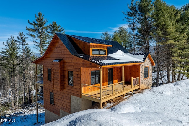 exterior space featuring a porch