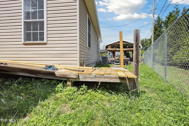 view of yard with a gazebo and cooling unit