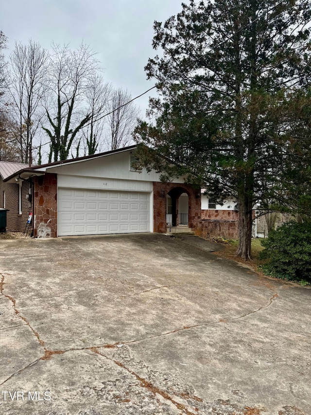 view of front of home featuring a garage