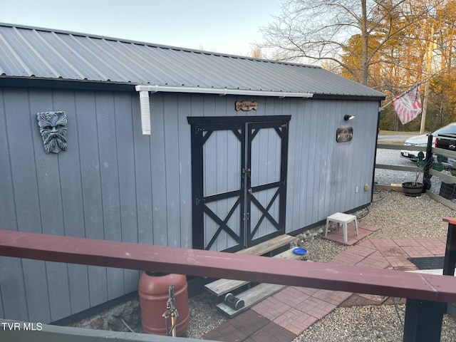 view of outbuilding