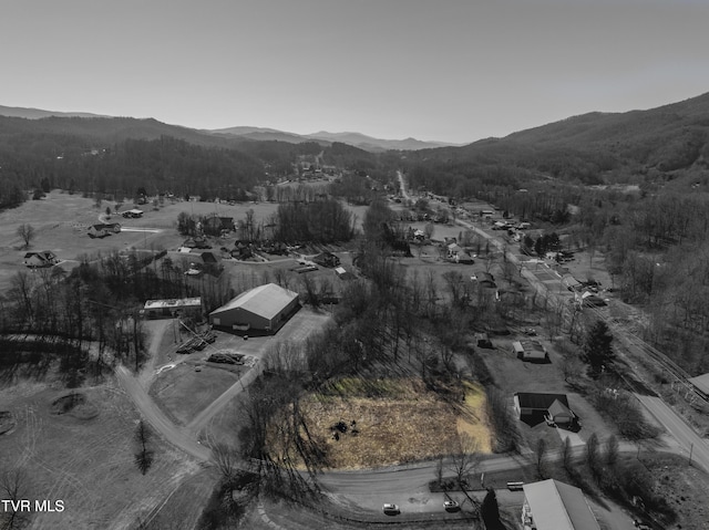 Listing photo 3 for TBD Golf Course Rd, Unicoi TN 37692