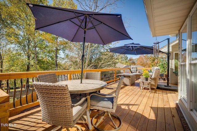 view of wooden deck