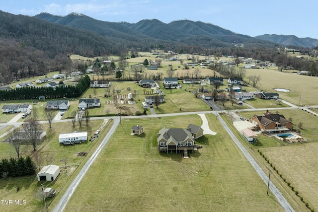 132 Hamilton Rd, Elizabethton, TN 37643 - birds eye view of property with a mountain view