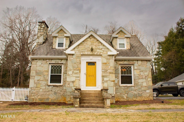 view of front of property