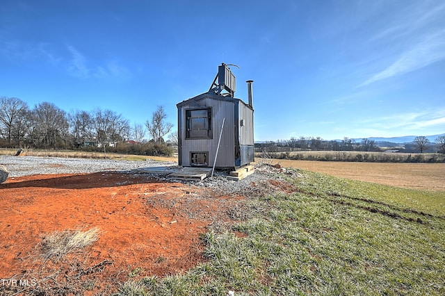 view of outdoor structure