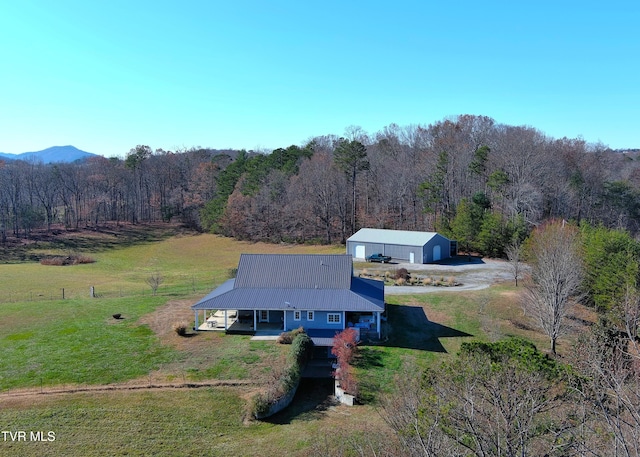 drone / aerial view featuring a mountain view